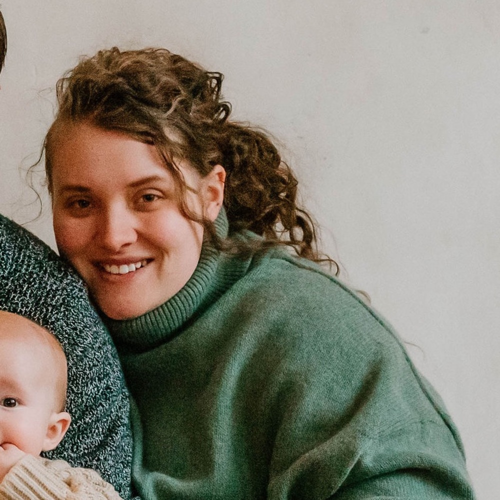 Meet your Posher, Holly